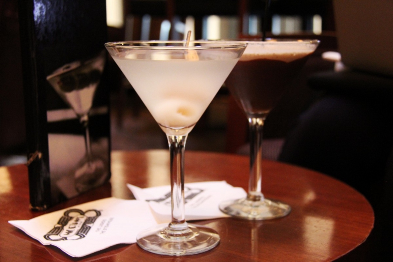 brasserie-TOUET SUR VAR-min_martini_bar_lychee_chocolate_alcohol_liquor_happy_hour_happy-910161